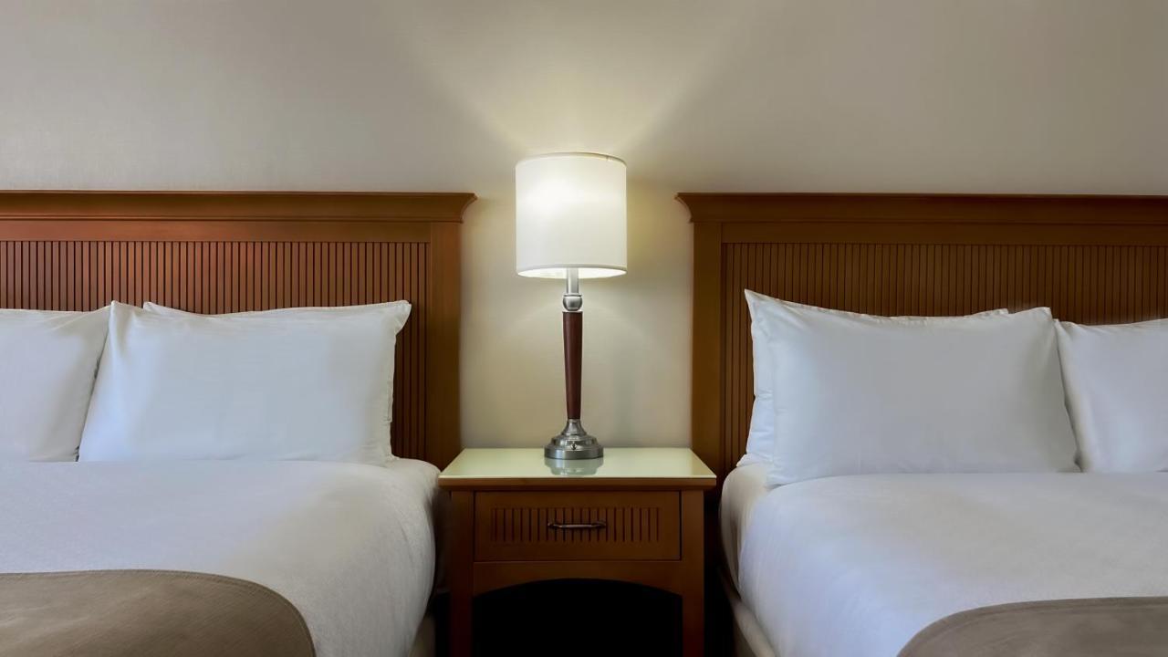 Coast Capri Hotel Κελόουνα  Εξωτερικό φωτογραφία
