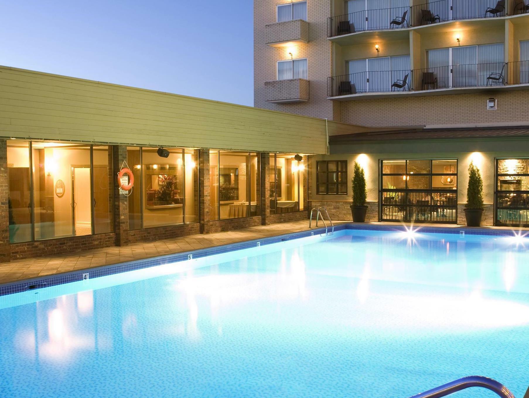 Coast Capri Hotel Κελόουνα  Ανέσεις φωτογραφία